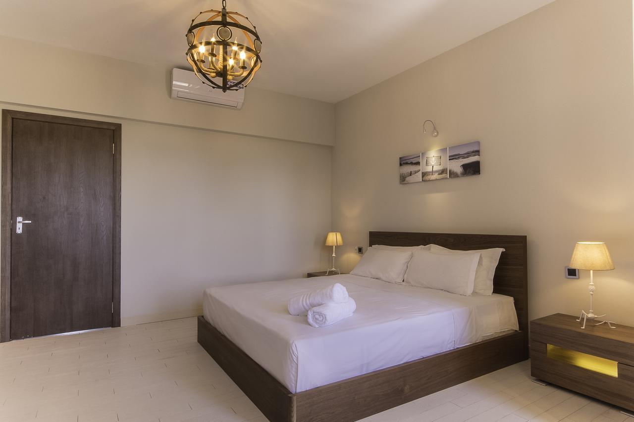 Azure Beach Boutique Hotel Grand Baie Bagian luar foto